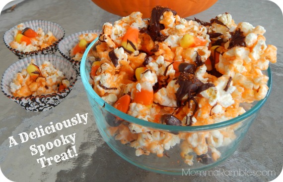 Halloween Popcorn Treat ~ A Deliciously Spooky #Recipe